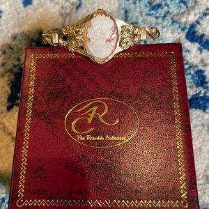 Ronaldo Cameo bracelet Size 7